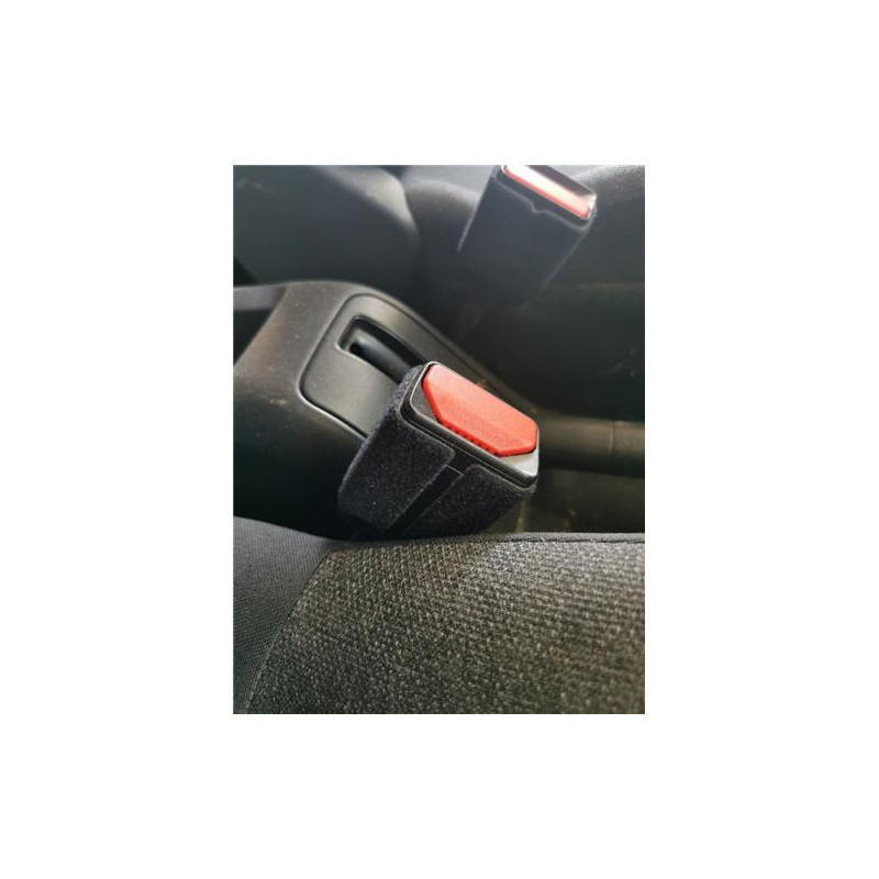 ANCLAJE CINTURON DEL. DCHO.