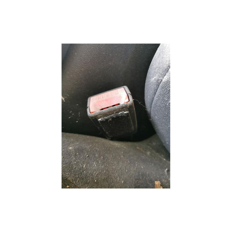 ANCLAJE CINTURON DEL. IZDO.