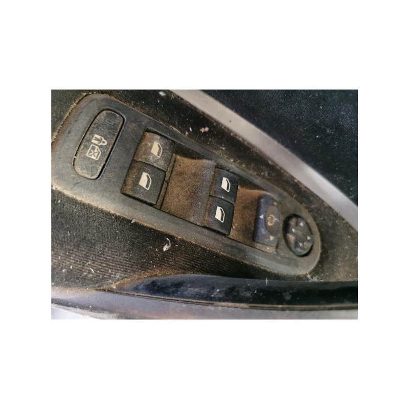 BOTONERA PUERTA DEL. IZDA.