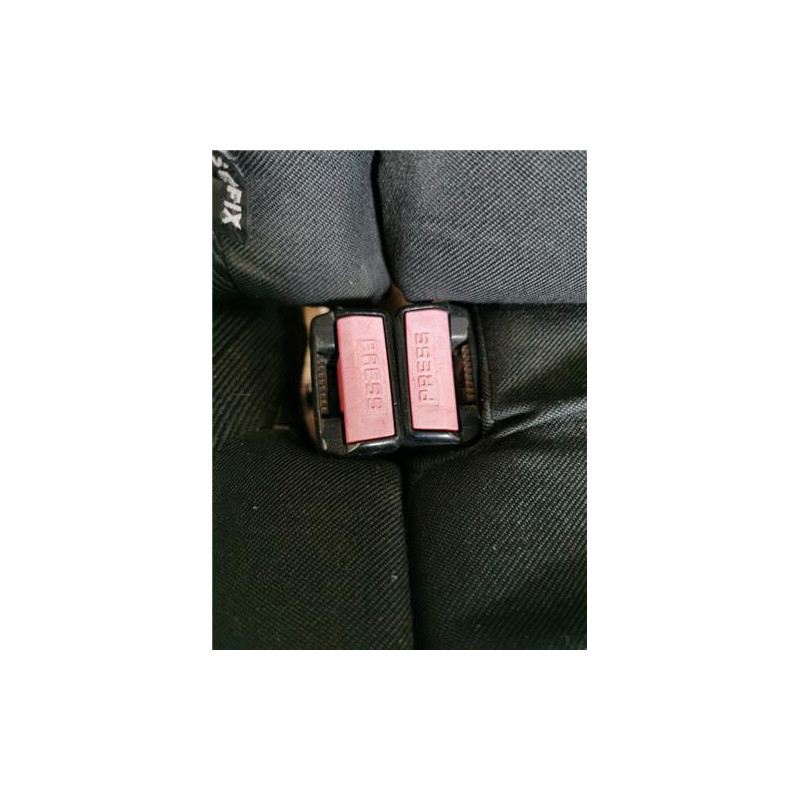 ANCLAJE CINTURON TRA. DCHO.