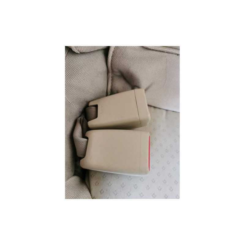 ANCLAJE CINTURON TRA. IZDO.