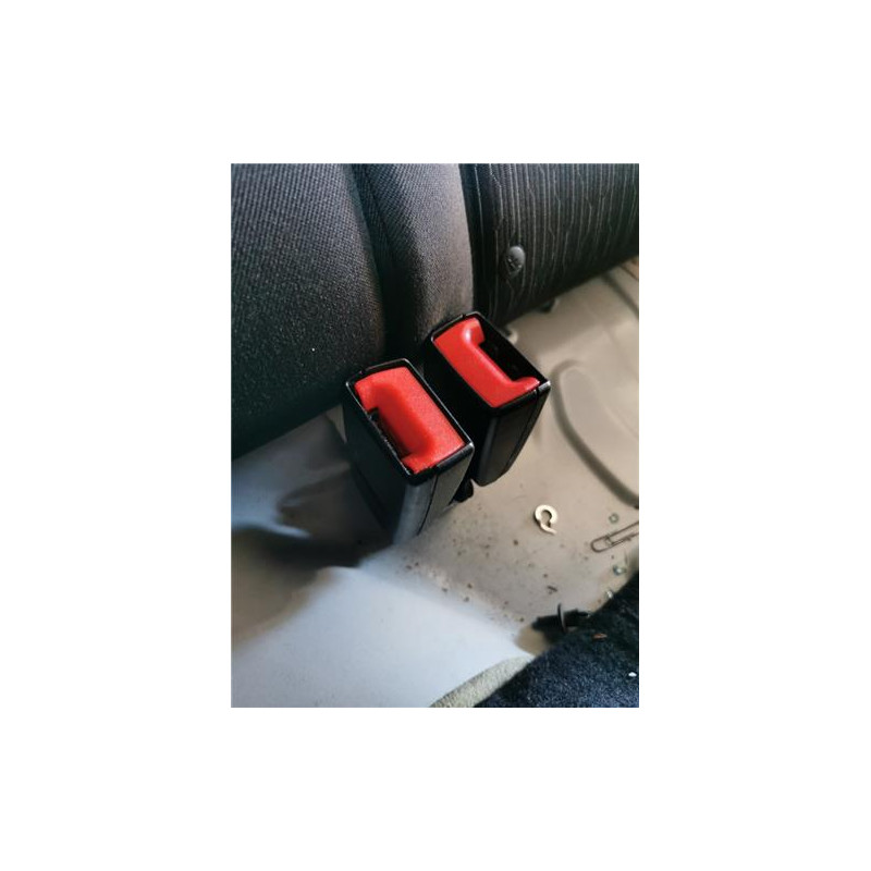 ANCLAJE CINTURON TRA. IZDO.