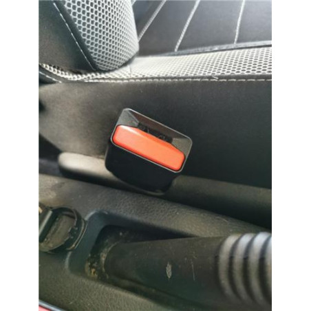 ANCLAJE CINTURON DEL. IZDO.