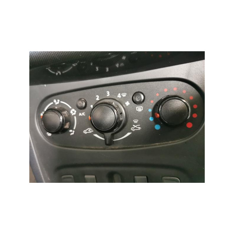 MANDOS CALEFACCION / A.A.