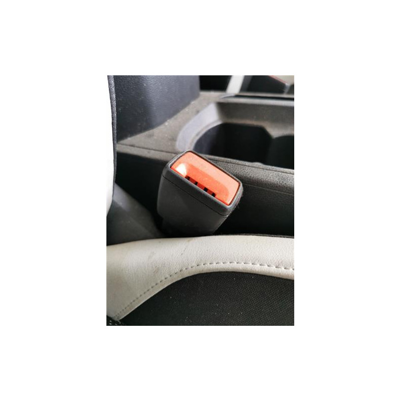 ANCLAJE CINTURON DEL. DCHO.