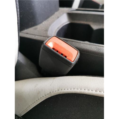 ANCLAJE CINTURON DEL. DCHO.