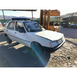 ELEVALUNAS ELECTRICO DEL. DCHO.