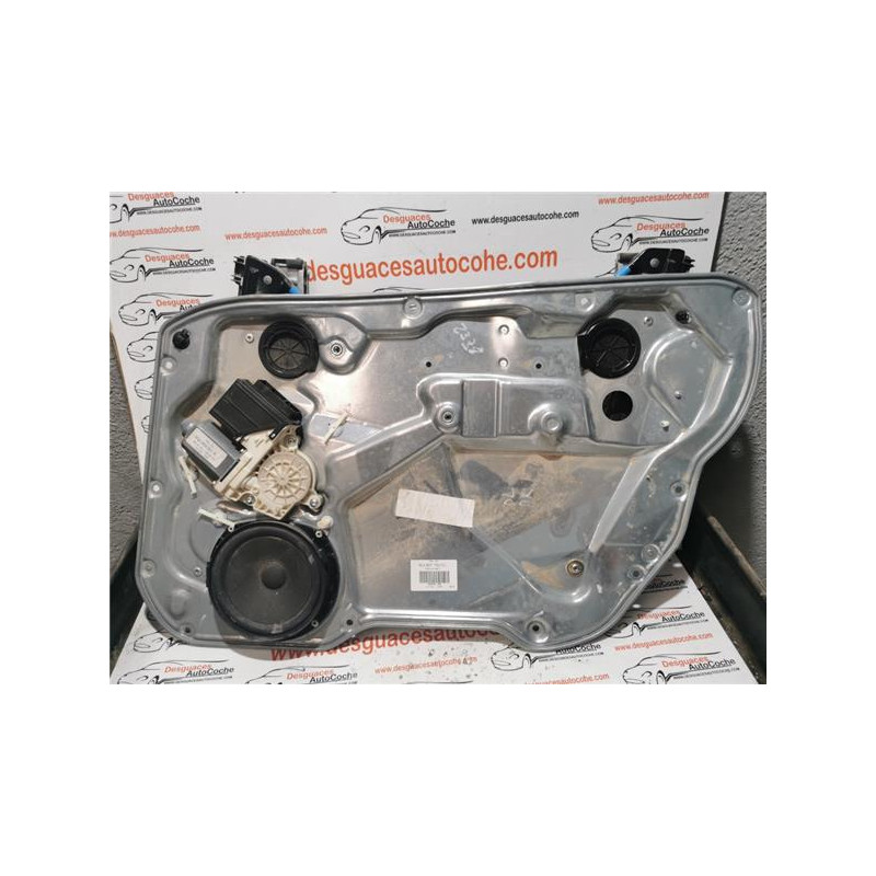 ELEVALUNAS ELECTRICO DEL. DCHO.