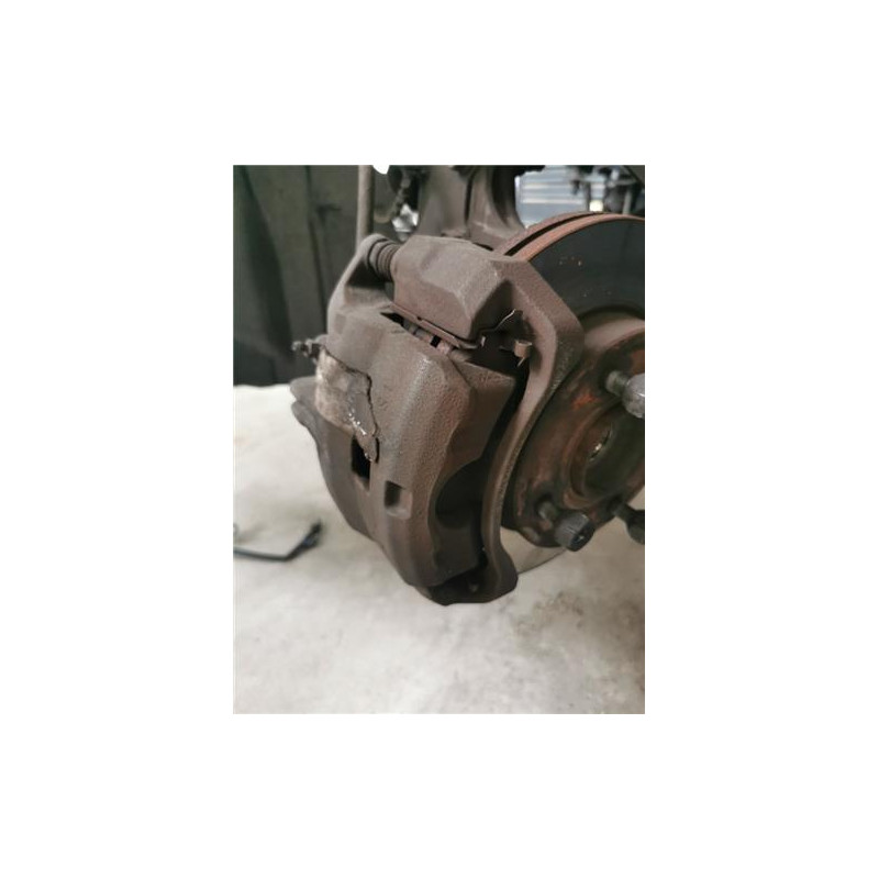 PINZA FRENO DEL. IZDA.