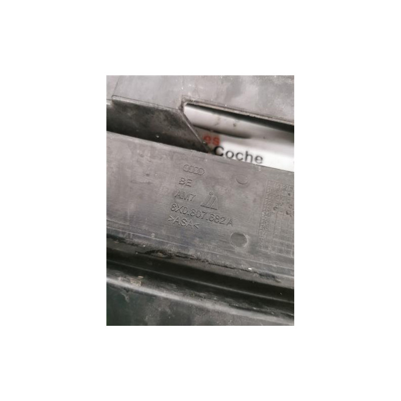 REJILLA PARAGOLPES DEL. DCHA.