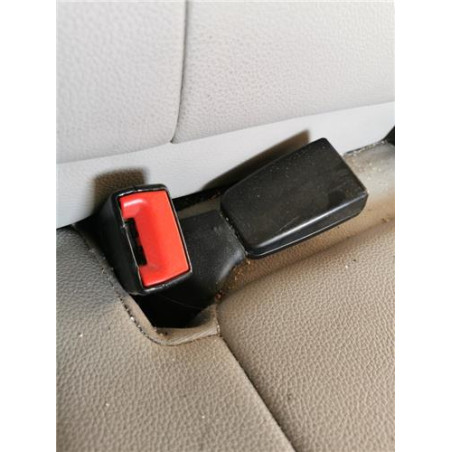 ANCLAJE CINTURON TRA. CENTRAL