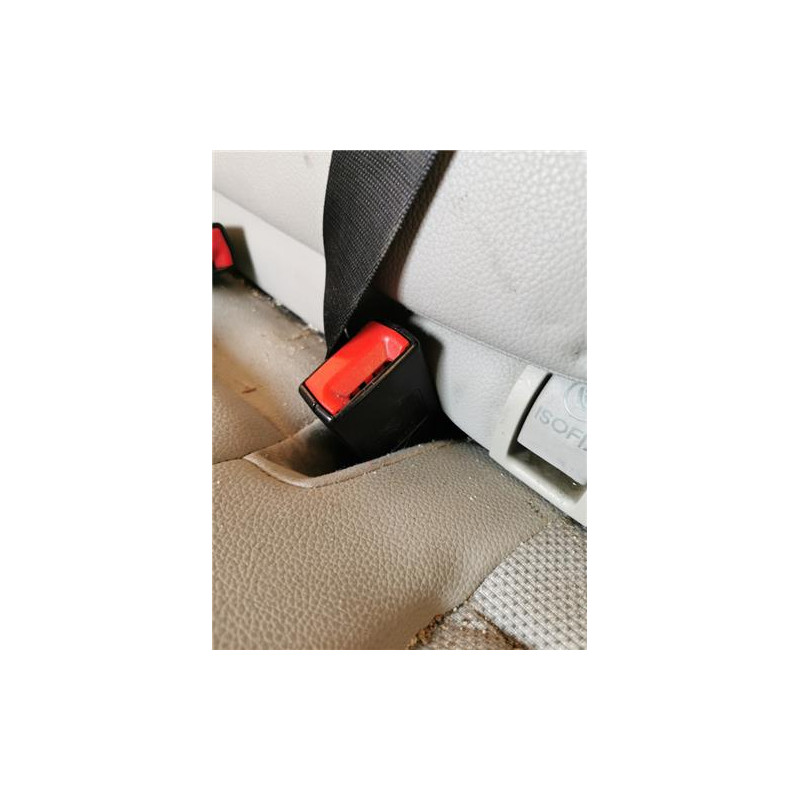 ANCLAJE CINTURON TRA. IZDO.