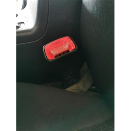 ANCLAJE CINTURON DEL. IZDO.