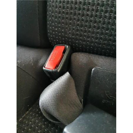 ANCLAJE CINTURON TRA. IZDO.