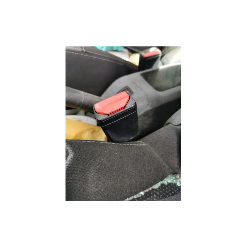 ANCLAJE CINTURON DEL. IZDO.