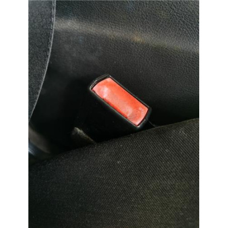 ANCLAJE CINTURON DEL. DCHO.