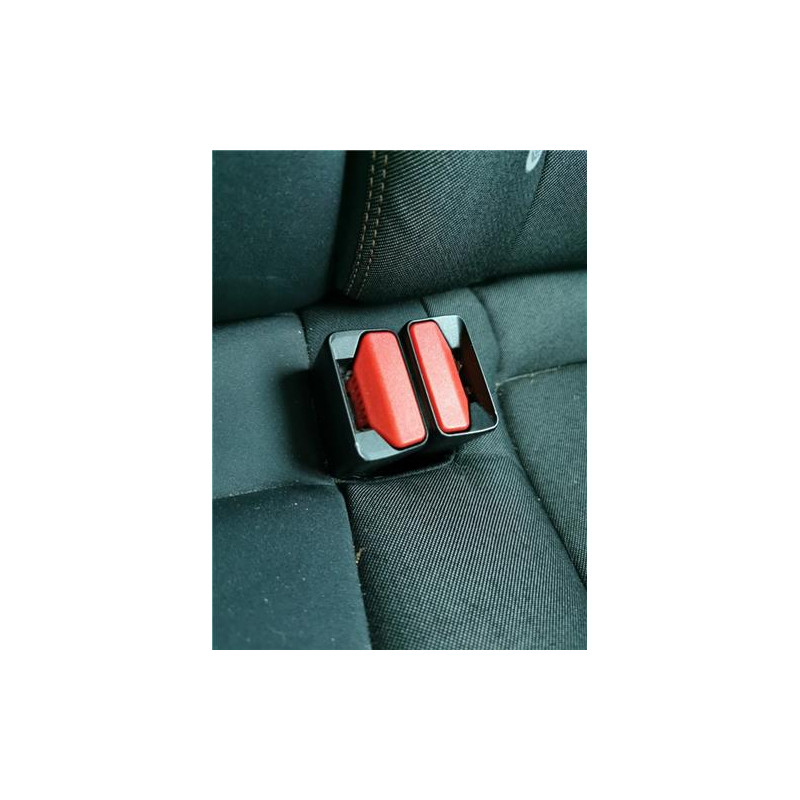 ANCLAJE CINTURON TRA. IZDO.