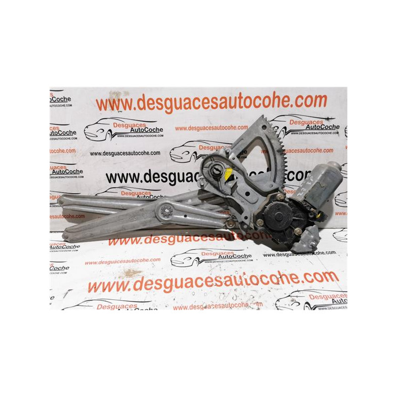 ELEVALUNAS ELECTRICO IZDO.