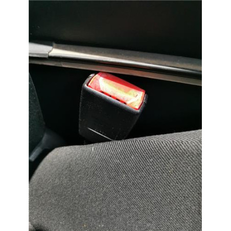 ANCLAJE CINTURON DEL. DCHO.