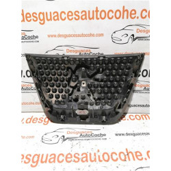 REJILLA PARAGOLPES DEL.