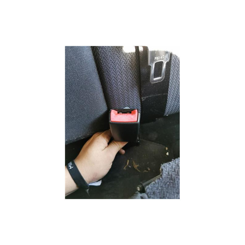 ANCLAJE CINTURON TRA. IZDO.