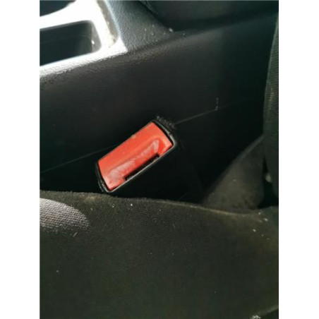 ANCLAJE CINTURON DEL. IZDO.