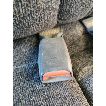 ANCLAJE CINTURON TRA. IZDO.