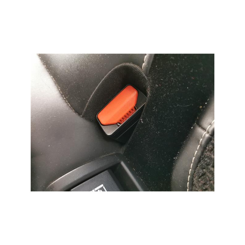 ANCLAJE CINTURON TRA. DCHO.