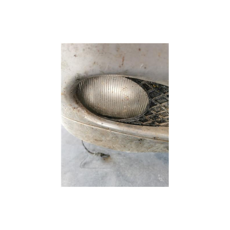 FARO ANTINIEBLA DCHO.