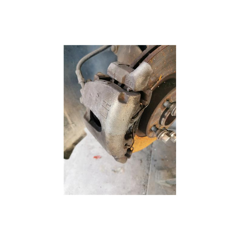 PINZA FRENO DEL. IZDA.