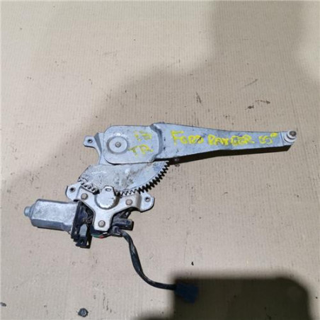 ELEVALUNAS ELECTRICO TRA. IZDO.