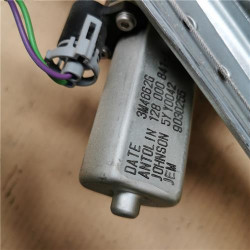 ELEVALUNAS ELECTRICO DEL. IZDO.