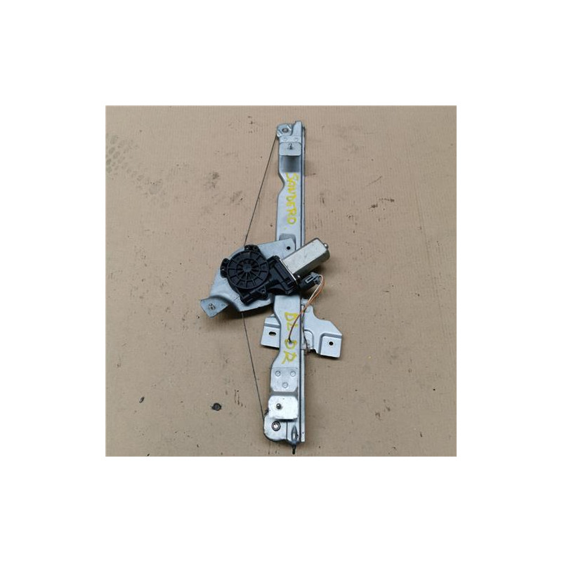 ELEVALUNAS ELECTRICO DEL. DCHO.