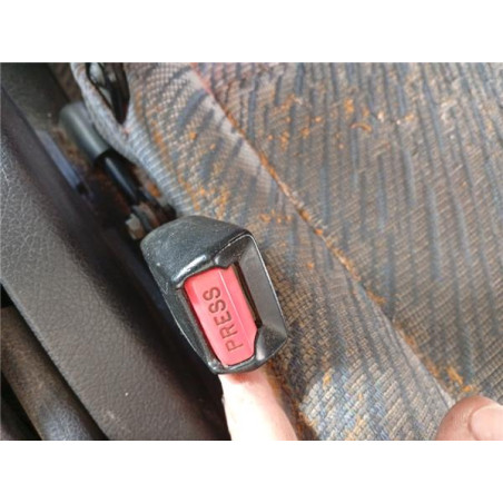 ANCLAJE CINTURON DEL. IZDO.