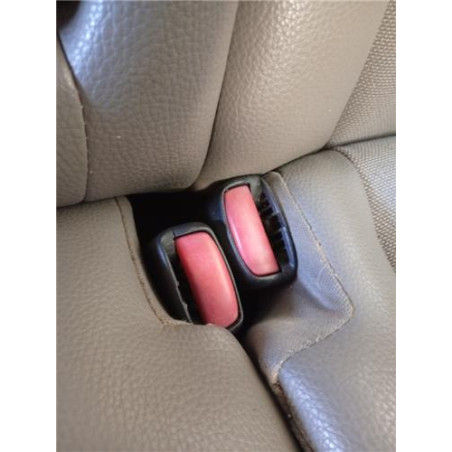 ANCLAJE CINTURON TRA. CENTRAL