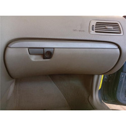 TAPA GUANTERA para Volvo XC70 (2000->)