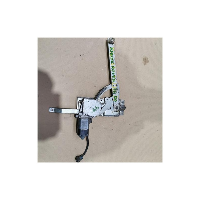 ELEVALUNAS ELECTRICO TRA. DCHO.