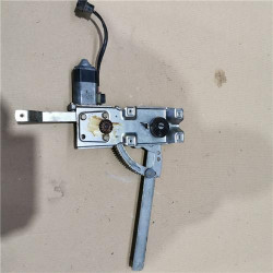 ELEVALUNAS ELECTRICO TRA. DCHO.