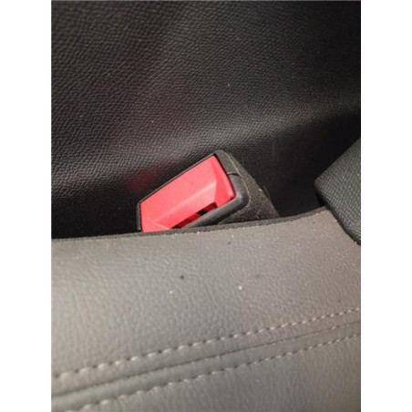 ANCLAJE CINTURON DEL. IZDO.