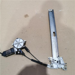 ELEVALUNAS ELECTRICO TRA. DCHO.