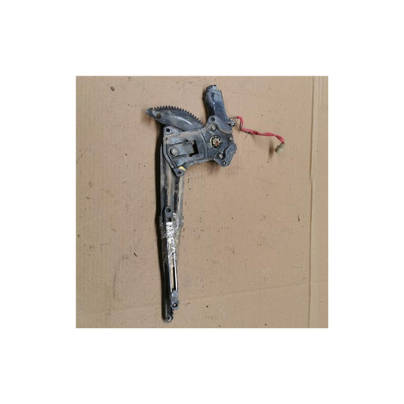 ELEVALUNAS ELECTRICO DEL. DCHO.