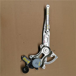 ELEVALUNAS ELECTRICO DEL. DCHO.