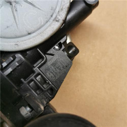 ELEVALUNAS ELECTRICO DEL. DCHO.