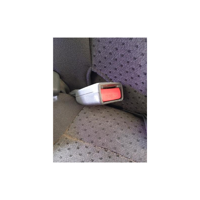 ANCLAJE CINTURON TRA. IZDO.