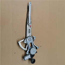 ELEVALUNAS ELECTRICO TRA. DCHO.