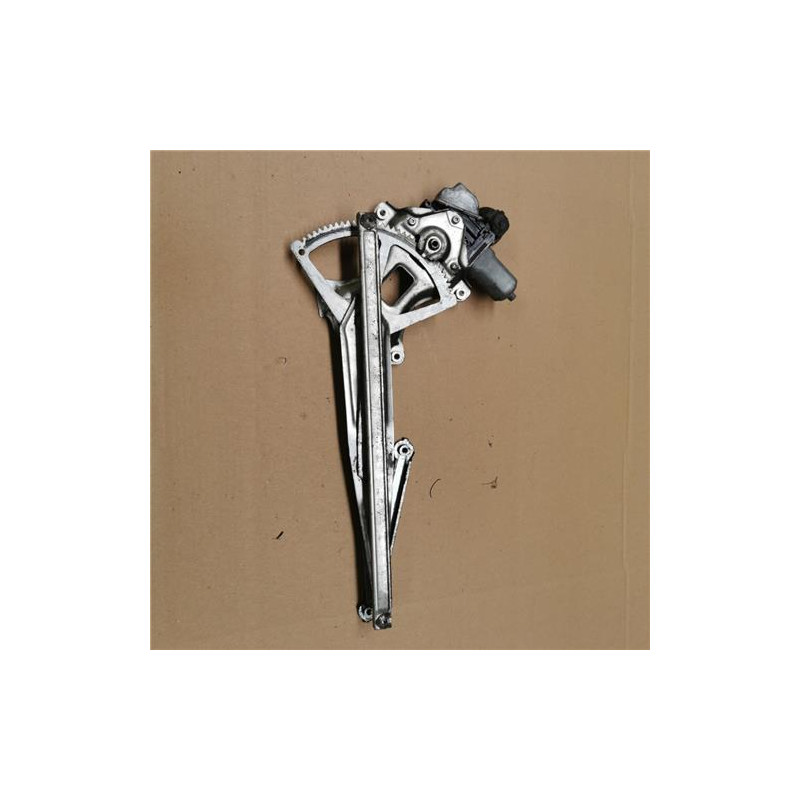 ELEVALUNAS ELECTRICO TRA. IZDO.