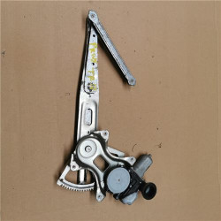 ELEVALUNAS ELECTRICO TRA. IZDO.