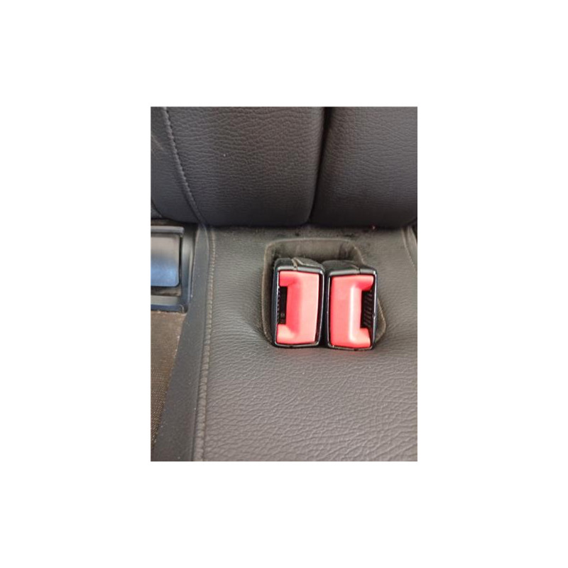 ANCLAJE CINTURON TRA. DCHO.