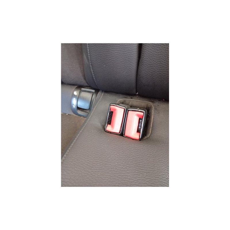 ANCLAJE CINTURON TRA. IZDO.