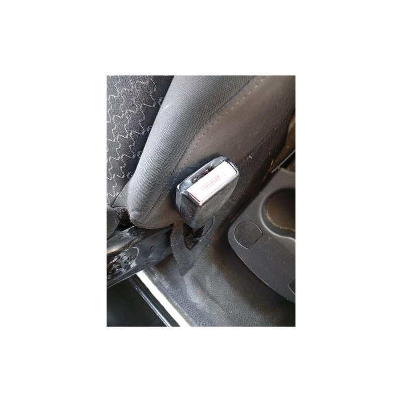 ANCLAJE CINTURON DEL. IZDO.